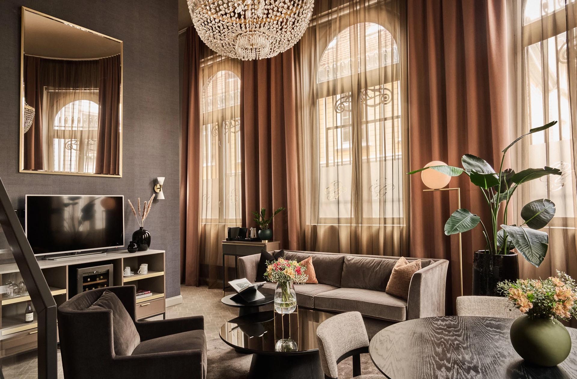 A Hotel Composed by History: Opus XVI in Bergen